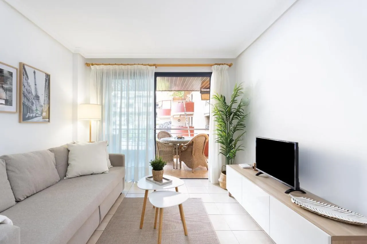 Apartment Balcon De Los Gigantes With Pool View Puerto de Santiago