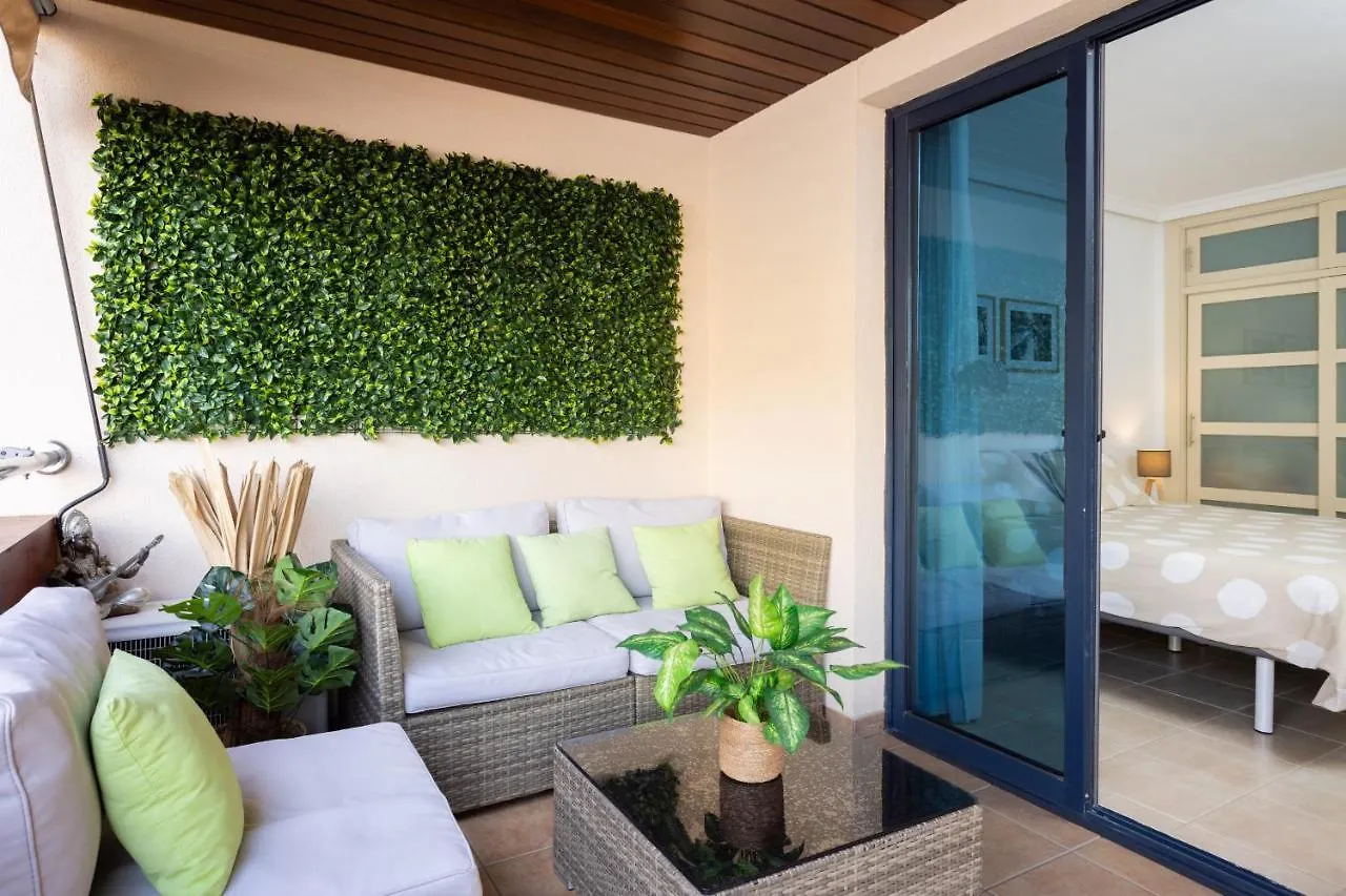 Apartment Balcon De Los Gigantes With Pool View Puerto de Santiago
