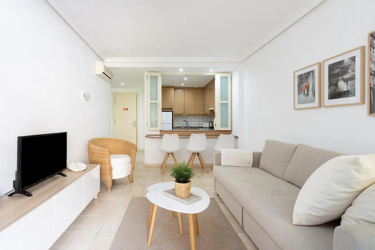 Apartment Balcon De Los Gigantes With Pool View Puerto de Santiago  Spain