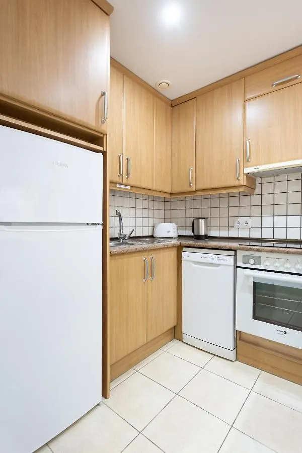Balcon De Los Gigantes With Pool View Puerto de Santiago  Apartment